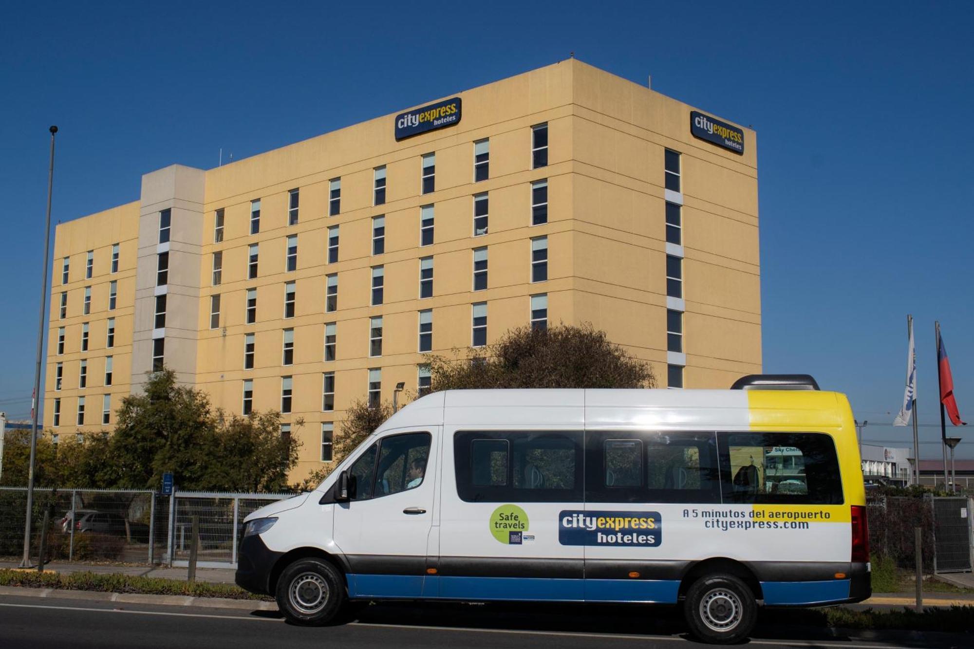 City Express By Marriott Santiago Aeropuerto Luaran gambar