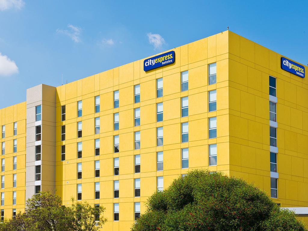 City Express By Marriott Santiago Aeropuerto Luaran gambar