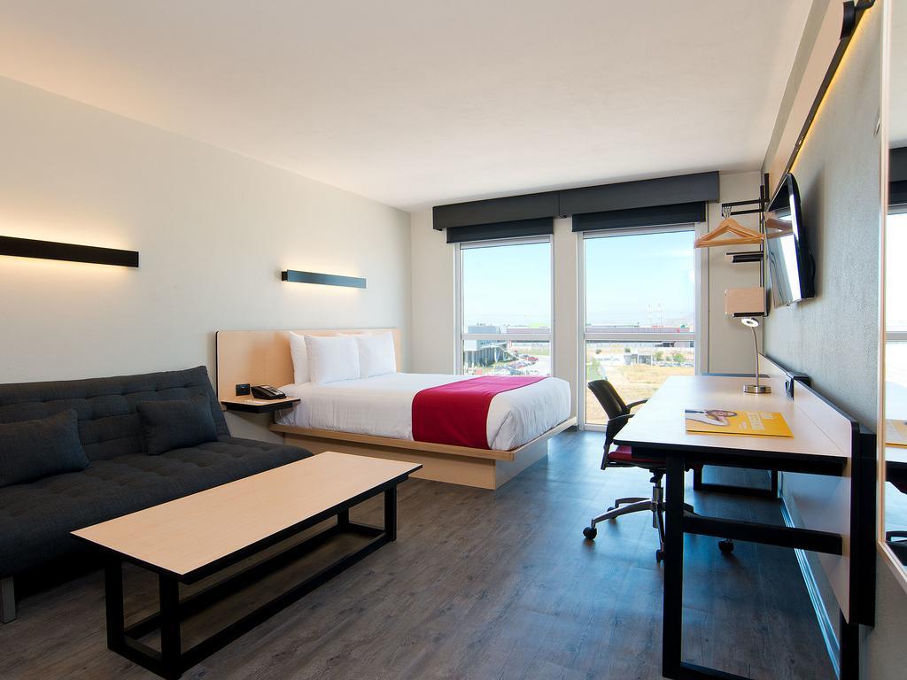 City Express By Marriott Santiago Aeropuerto Luaran gambar